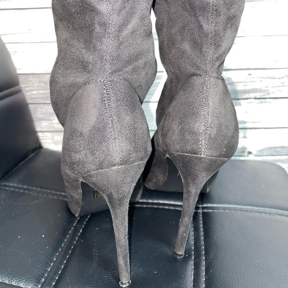 Women’s BooHoo Pointed Toe Stiletto Sock Boots (Women’s-6) - Picture 2 of 5